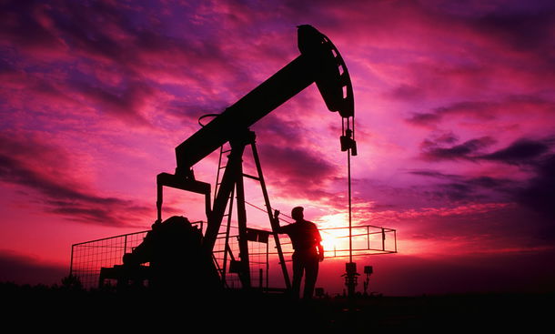 В чьих руках будущее нефтяной отрасли?