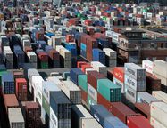 Терминал Global Ports начал обслуживать новый контейнерный сервис из Китая