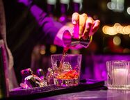 Петербургские бары попали под атаку «псевдообщественников»