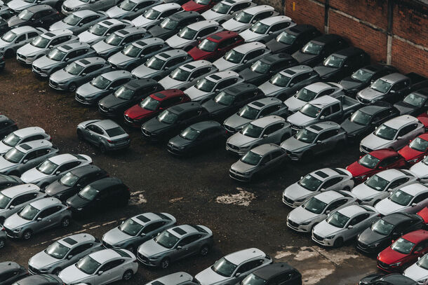 Продажи легковых авто с пробегом в РФ за 9 месяцев выросли на 24%