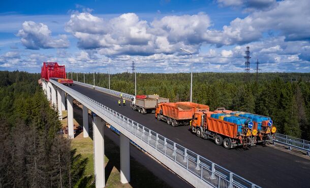 Движение грузового транспорта по плотине Верхне-Свирской ГЭС закроют в октябре