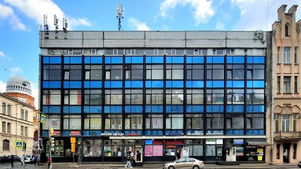 Смольный утвердил местоположение будущего вестибюля станции метро «Театральная»