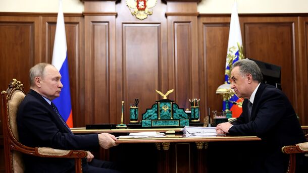 Путин предложил Мутко продумать вопрос о введении льгот на покупку вторичного жилья