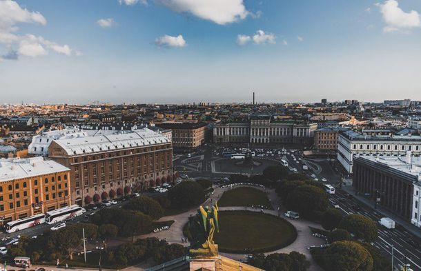 Петербургские депутаты хотят обязать УК указывать в розовых квитанциях сроки капремонта