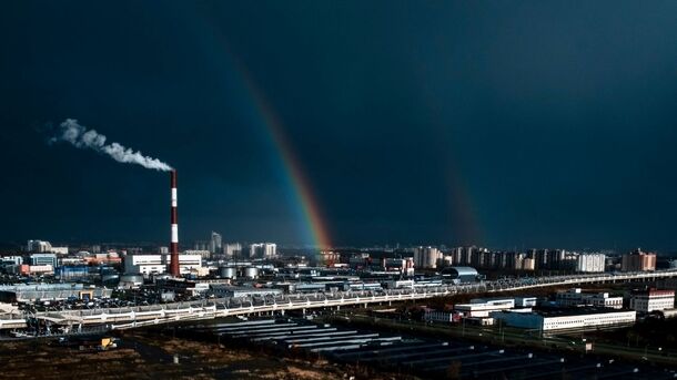 В Петербурге объявлен повышенный уровень погодной опасности из-за грозы