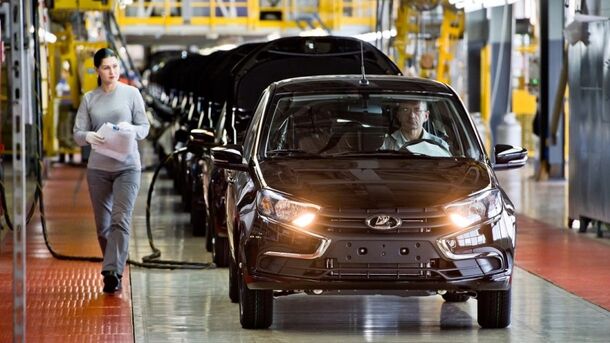 «АвтоВАЗ» запустит производство Lada на бывшем заводе Nissan в Петербурге во II квартале
