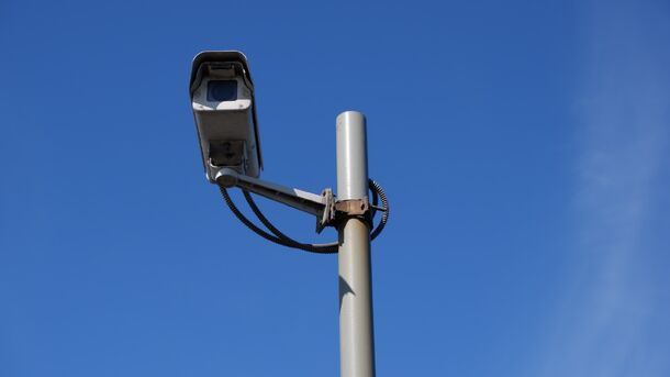 Дорожные камеры зафиксировали в Петербурге около 1 млн нарушений ПДД за июнь