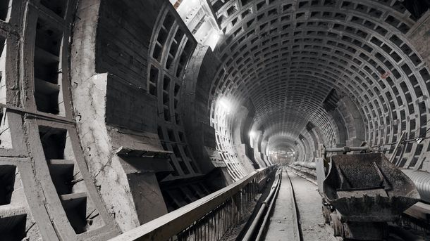 Проект участка коричневой линии метро от «Путиловской» до «Каретной» в Петербурге оценили в 351 млн рублей