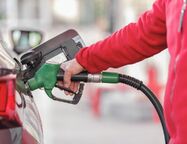 Бензин и дизель в РФ за неделю подорожали на 5 копеек