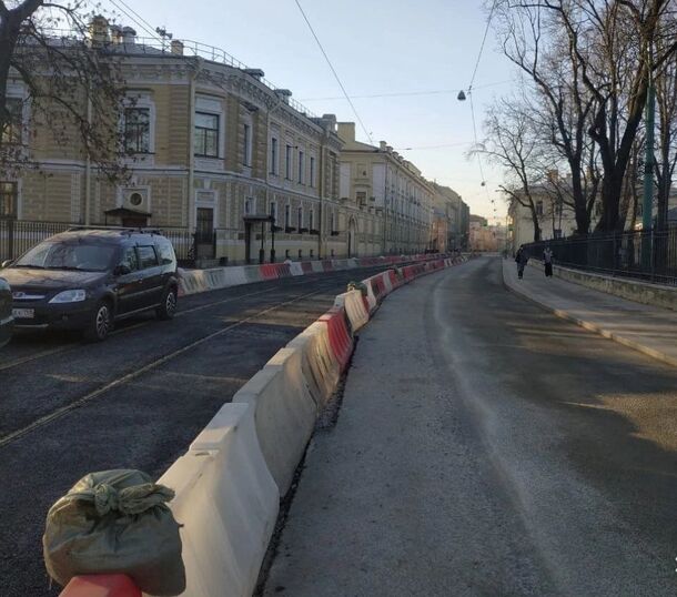 В Петербурге с 7, 8 и 9 апреля ограничат дорожное движение в шести районах