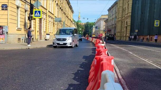 В Петербурге по Садовой улице открыли движение транспорта