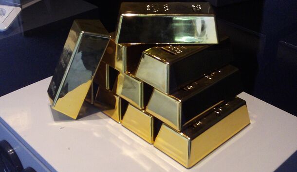 Россияне в 2023 году приобрели около 95 тонн инвестиционного золота