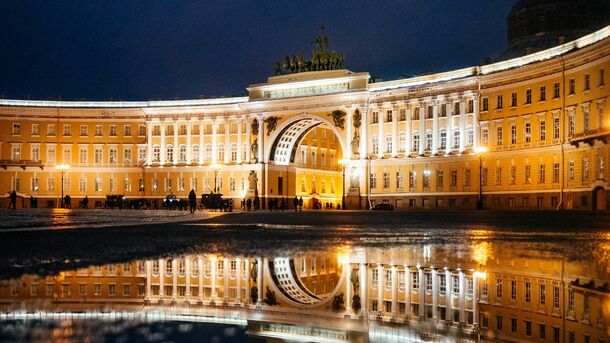 От концерта до балета: Эрмитаж превращается в универсальное театральное и музыкальное пространство