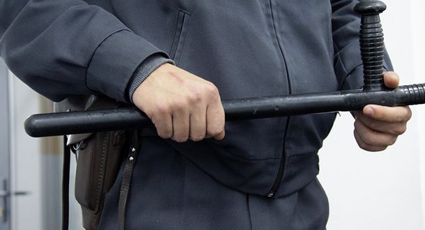 Переподчинить полицию регионам и усилить роль судей – в Петербурге обсудили пытки в силовых органах