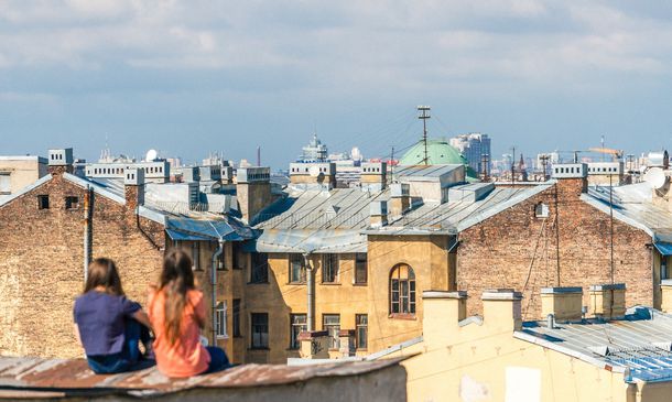 Расселить и сделать элитными - в Петербурге решают судьбу исторических домов