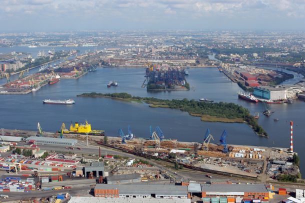 Инвестдекларацию по переносу Большого порта из Петербурга подготовят до конца года