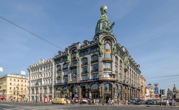 Главный книжный магазин Петербурга может покинуть Невский проспект