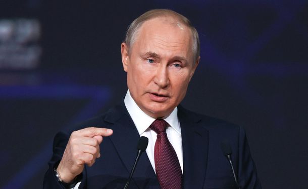 Владимир Путин потребовал не прекращать оказание плановой медпомощи детям