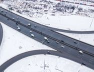 Скорость движения на КАД Петербурга ограничили до 50 км/ч из-за уборки снега