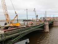 КРТИ: Работы по капремонту Биржевого моста в Петербурге идут с опережением графика