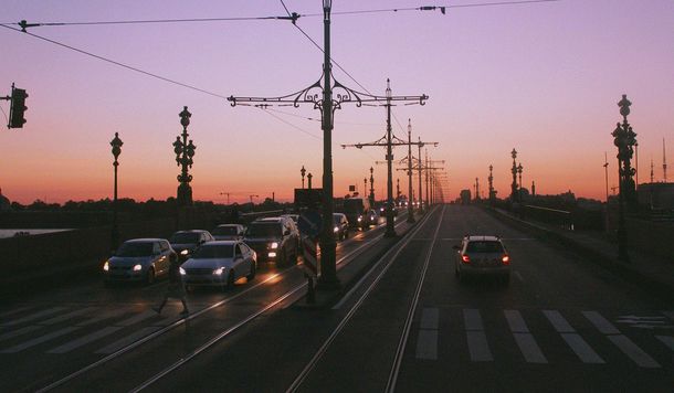В Петербурге ограничат движение транспорта из-за киносъемок и легкоатлетического забега