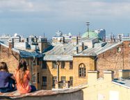 Специалисты рассказали, как Петербург живет без иностранных туристов