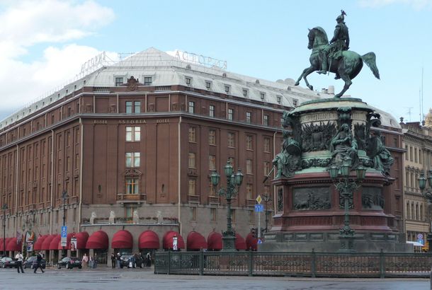 Антимонопольщики проверят цены в отелях Петербурга в период майских праздников