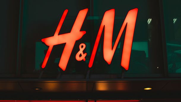 H&M распродаст остатки товаров перед окончательным уходом из России