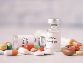 Новую вакцину от коронавируса «Конвасэл» начали выпускать в Петербурге