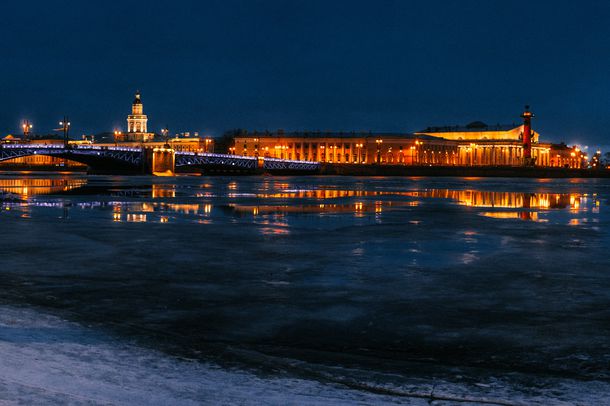 Петербург вошел в топ-3 самых популярных авианаправлений в новогодние каникулы