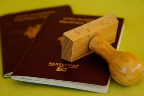 Второе гражданство — риски и преференции