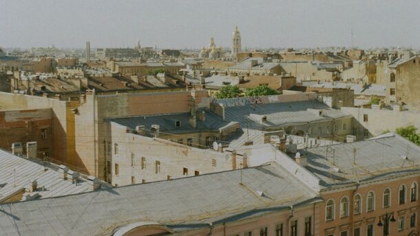 Какие здания раздражают в Петербурге