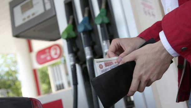 Бензин в России стал дороже, чем в Европе