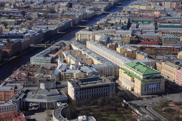 Госдума отказалась защитить петербургские памятники