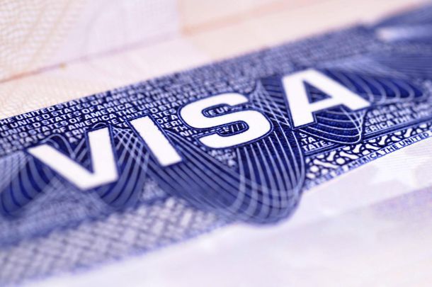 Перед визовыми центрами вновь встала перспектива лицензирования