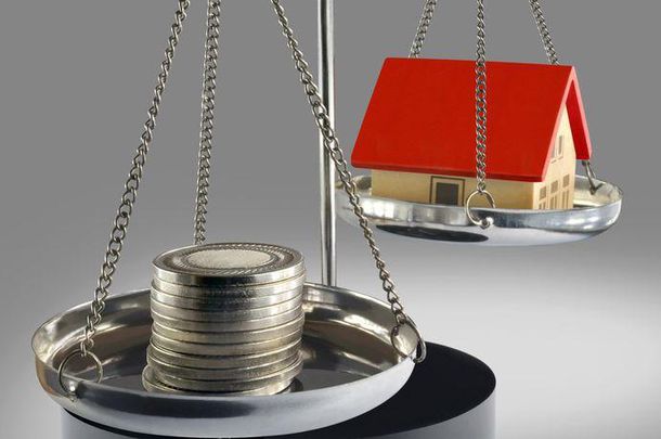 Владельцы недвижимости начали получать новые уведомления об оплате налога на имущество