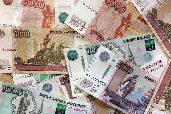 Прогнозируемость курса рубля от внешних и внутренних факторов 