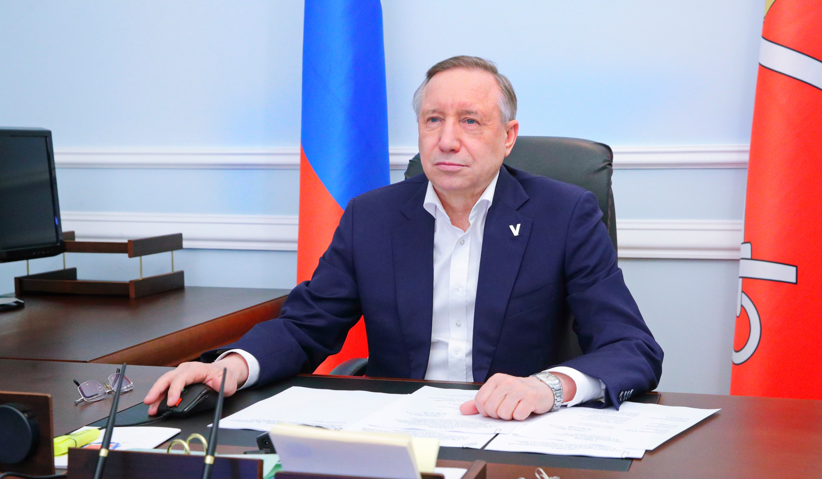 В Петербурге официально закрепили потенциальную несменяемость губернатора