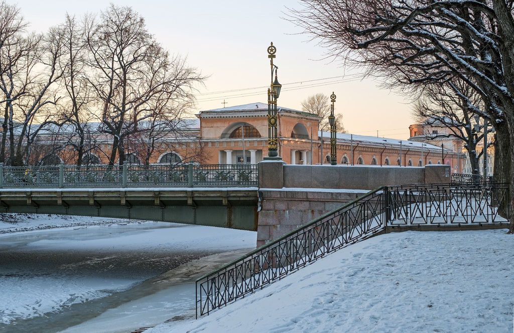Готовьте санки: в Петербург придет снег