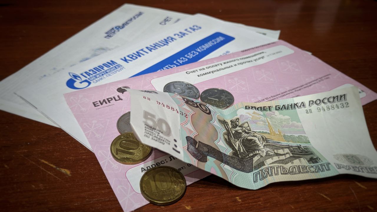 В Госдуме предложили взыскивать долги за ЖКУ без суда с помощью нотариусов