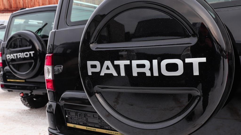 УАЗ может возобновить производство «Патриота» с АКПП