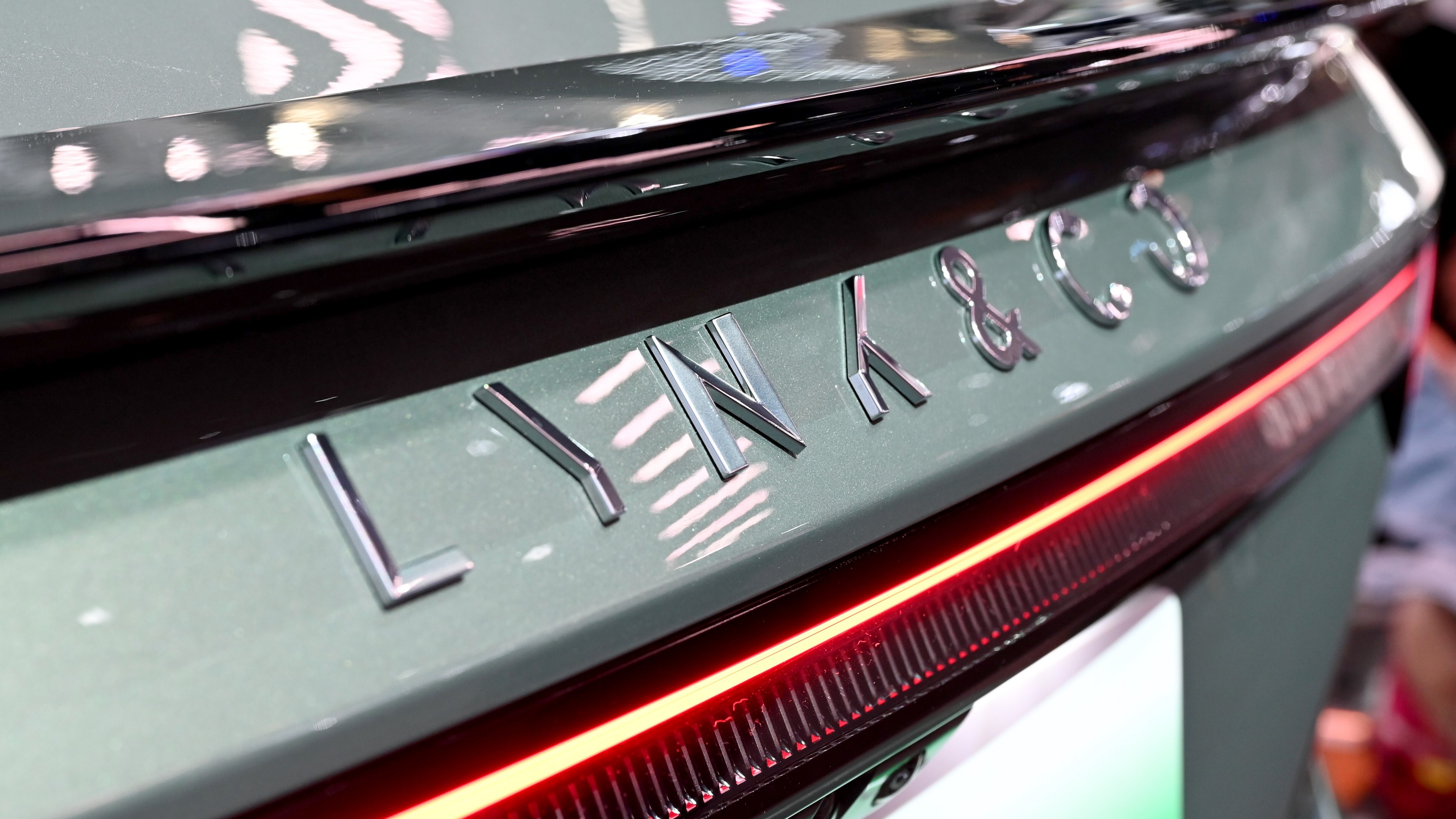 Продажи автомобилей Lynk & Co за семь месяцев 2026 года выросли в 10 раз