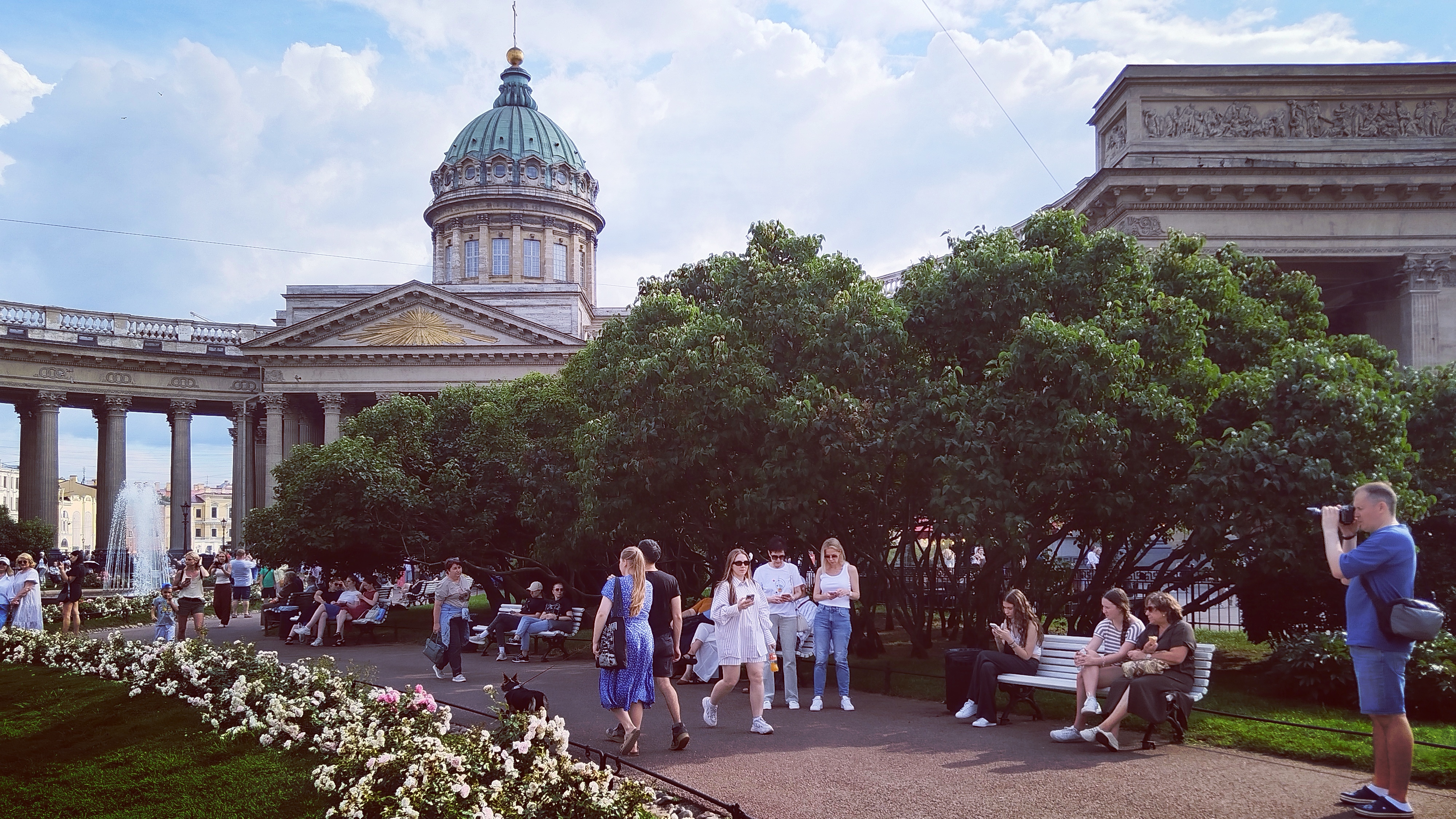 Петербургу не хватает экскурсоводов из-за бума внутреннего туризма