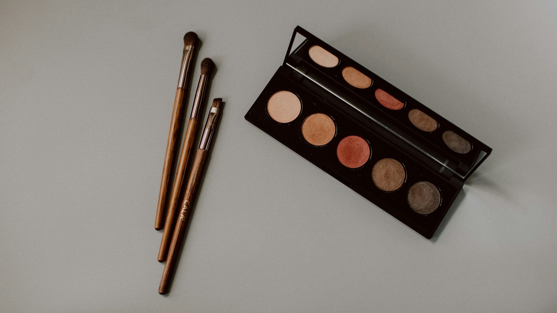 Минпромторг сократит параллельный импорт косметики и радиоэлектроники