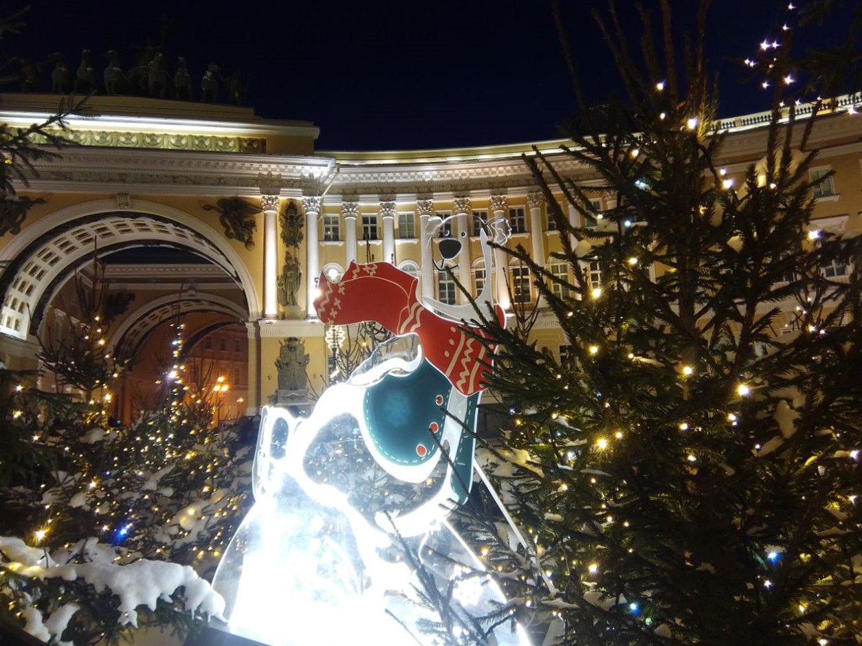 «НА-НА» и «Поющие гитары» выступят в новогоднюю ночь на Дворцовой площади