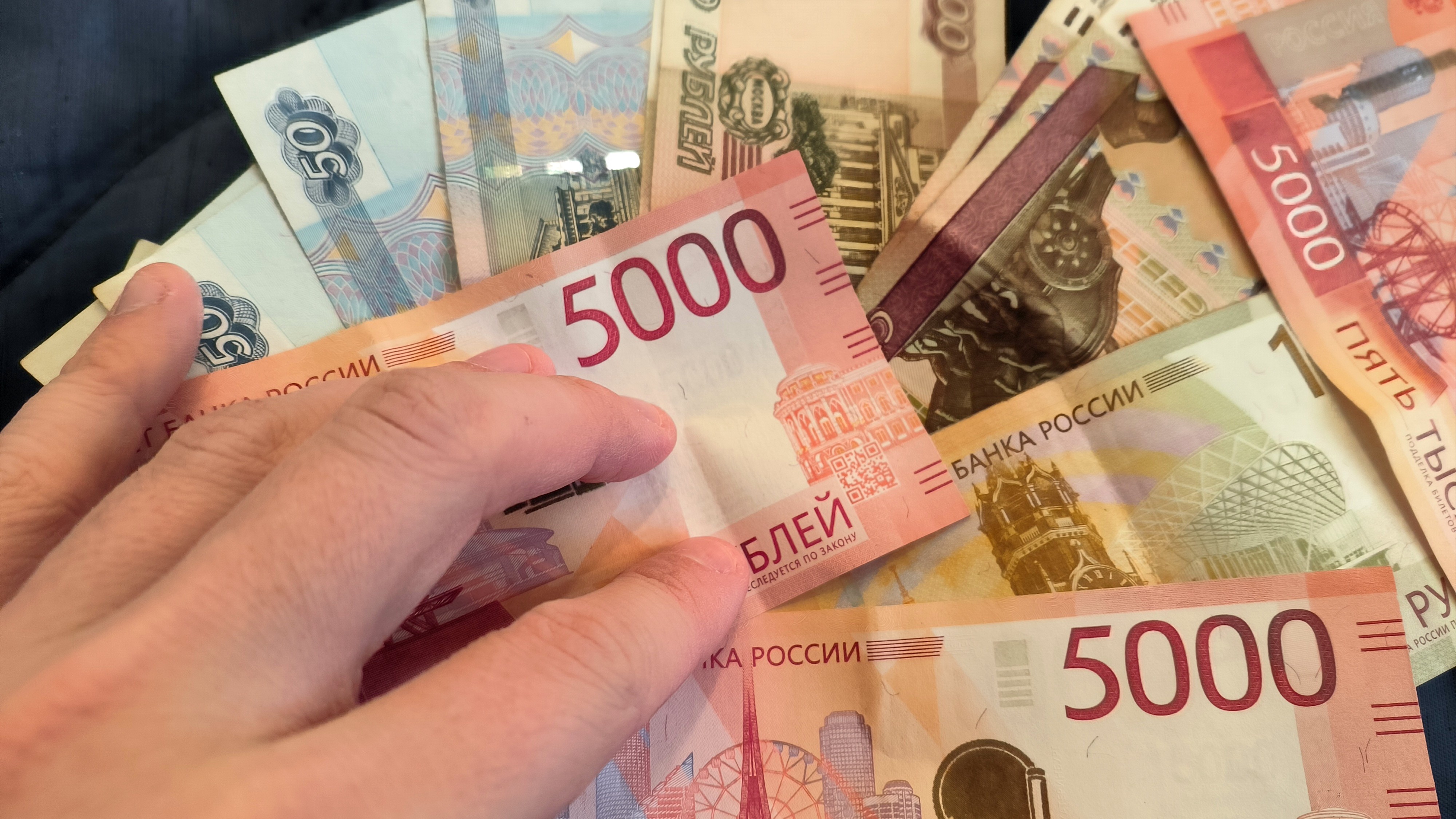 Средний размер потребкредита в РФ в декабре вырос на 8,4%