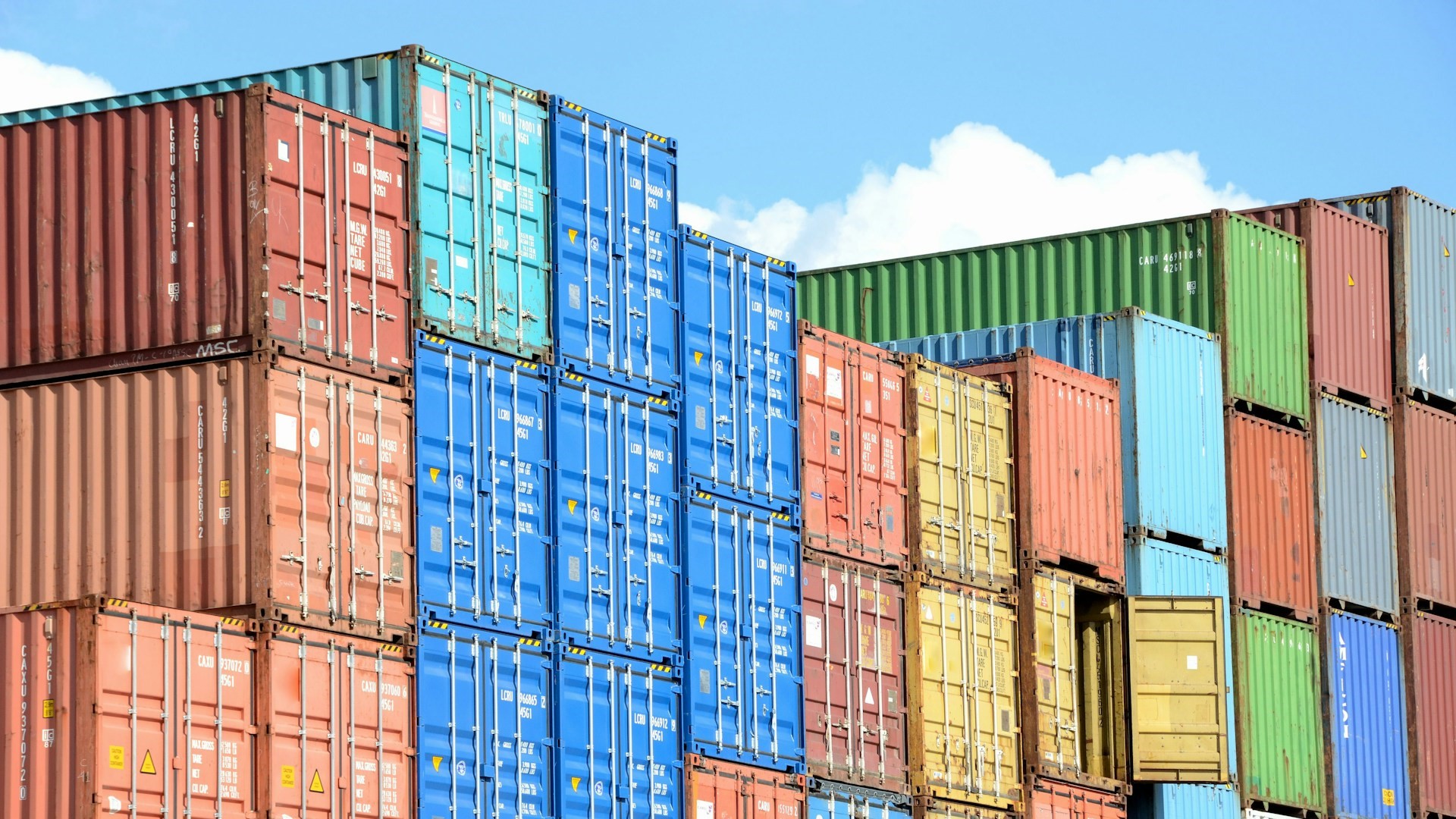 Грузооборот морских портов РФ за три месяца 2026 года вырос на 0,6%