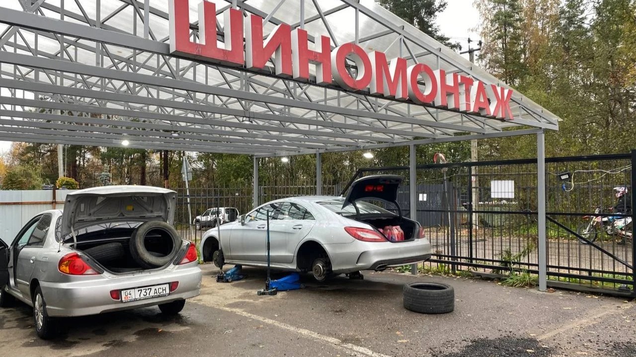 Пора менять летнюю резину на зимнюю: что выбрать автовладельцу