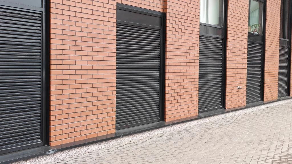 КСП раскритиковала чиновников за неэффективное управление имуществом Петербурга