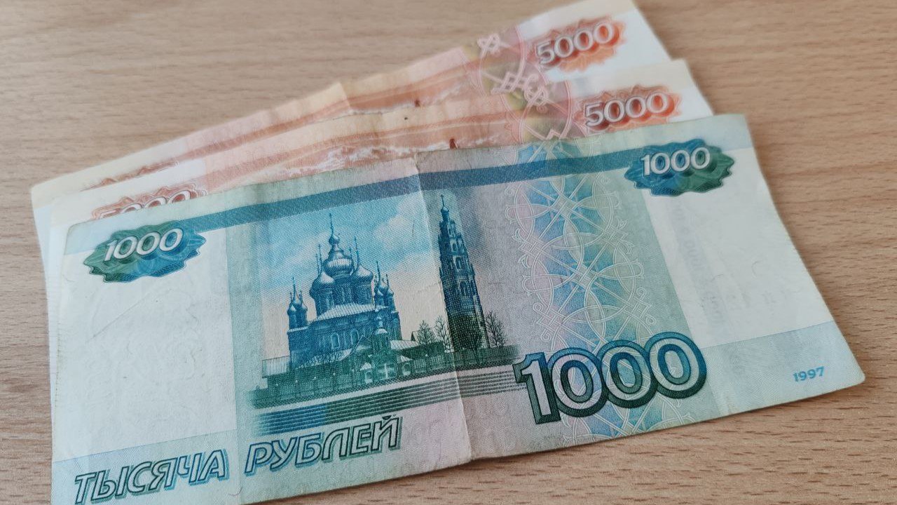 Штрафы за перевозку детей без автокресел повысили до 5 тыс рублей